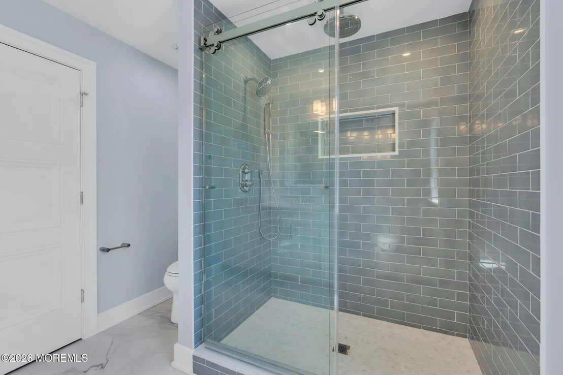 Photo of 153 Pershing Boulevard