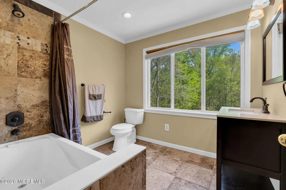 Photo of 205 Frank Applegate Road
