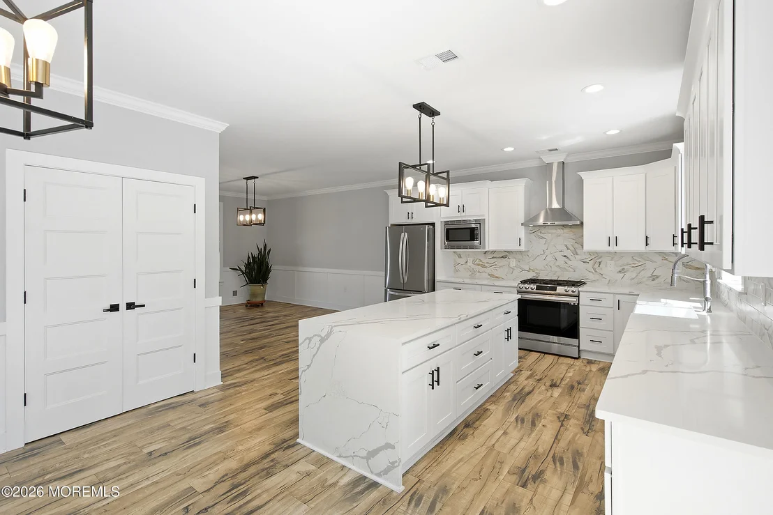 Photo of 295 Coolidge Avenue