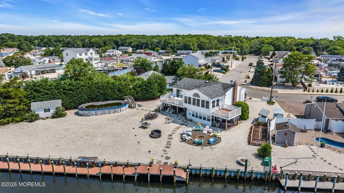 Photo of 115 Hatteras Road