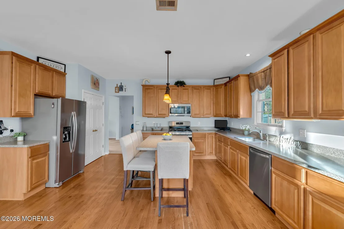 Photo of 105 Mesa Verde Lane