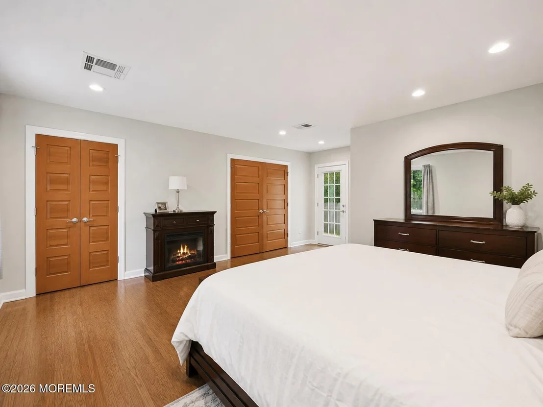 Photo of 28 Riverview Drive