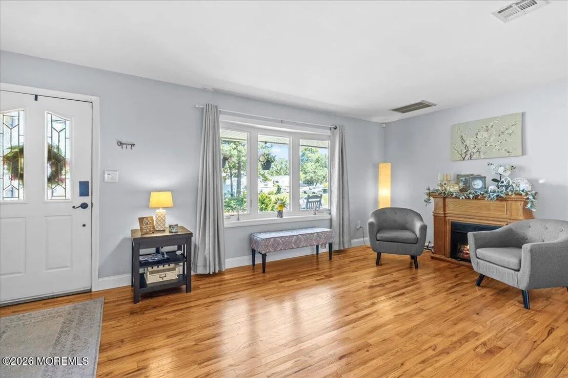 Photo of 2115 Pineview Road