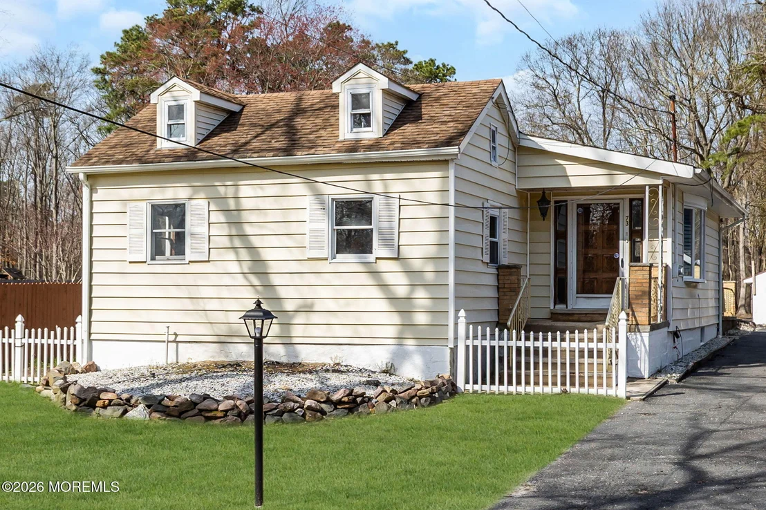 Photo of 73 Maxim Road