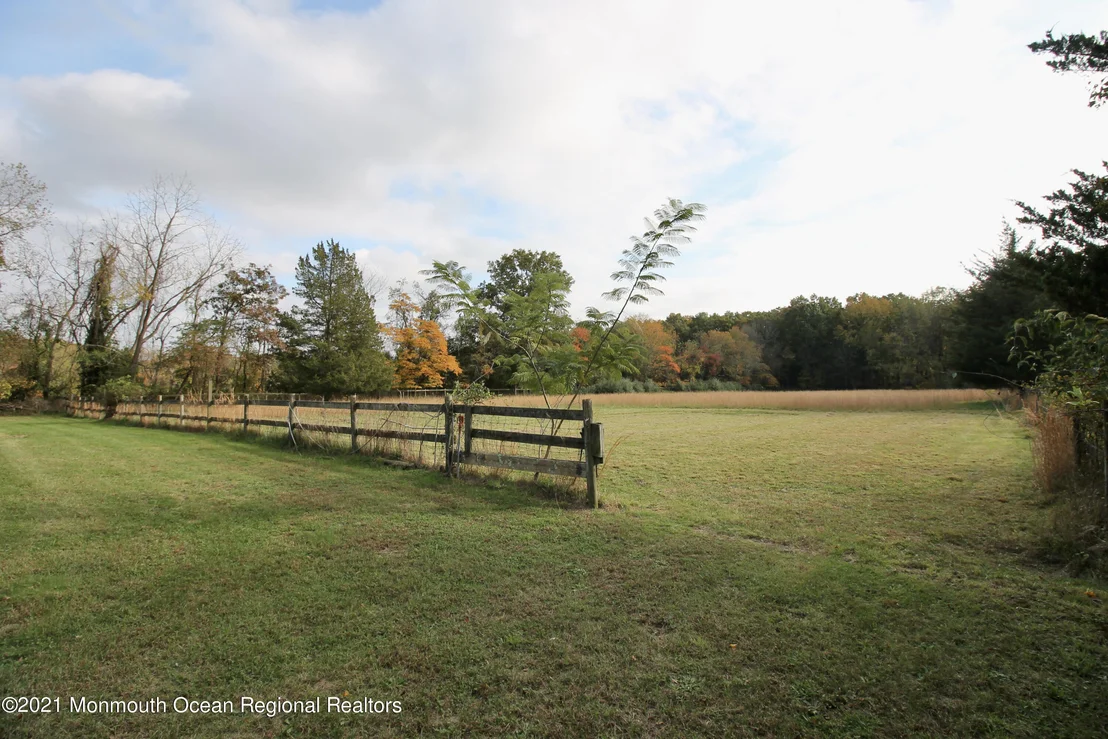 Photo of 195 Bennett Road