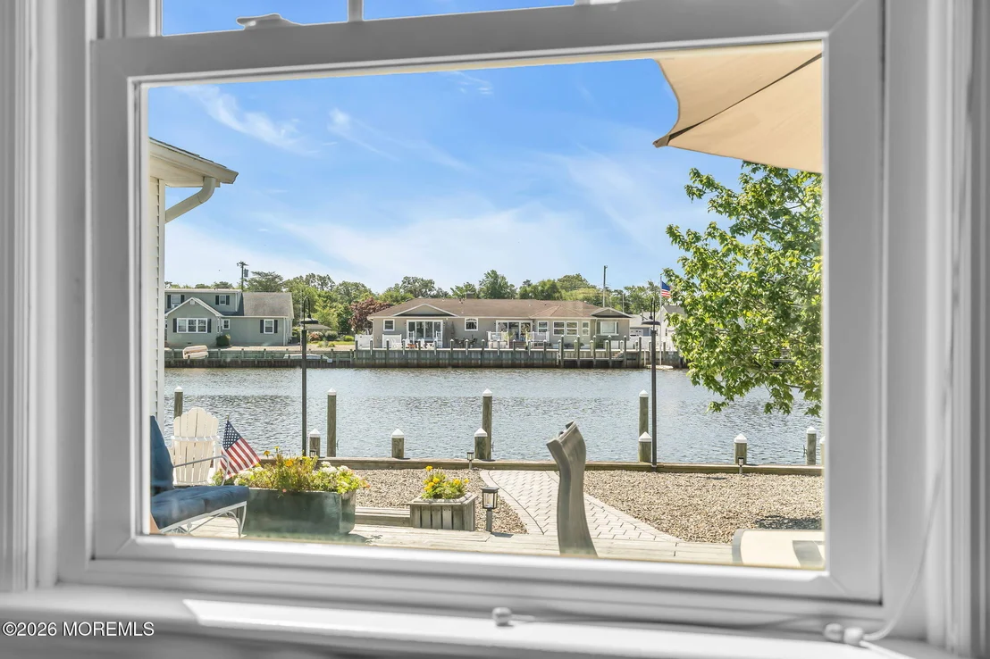 Photo of 39 Parkers Point Boulevard