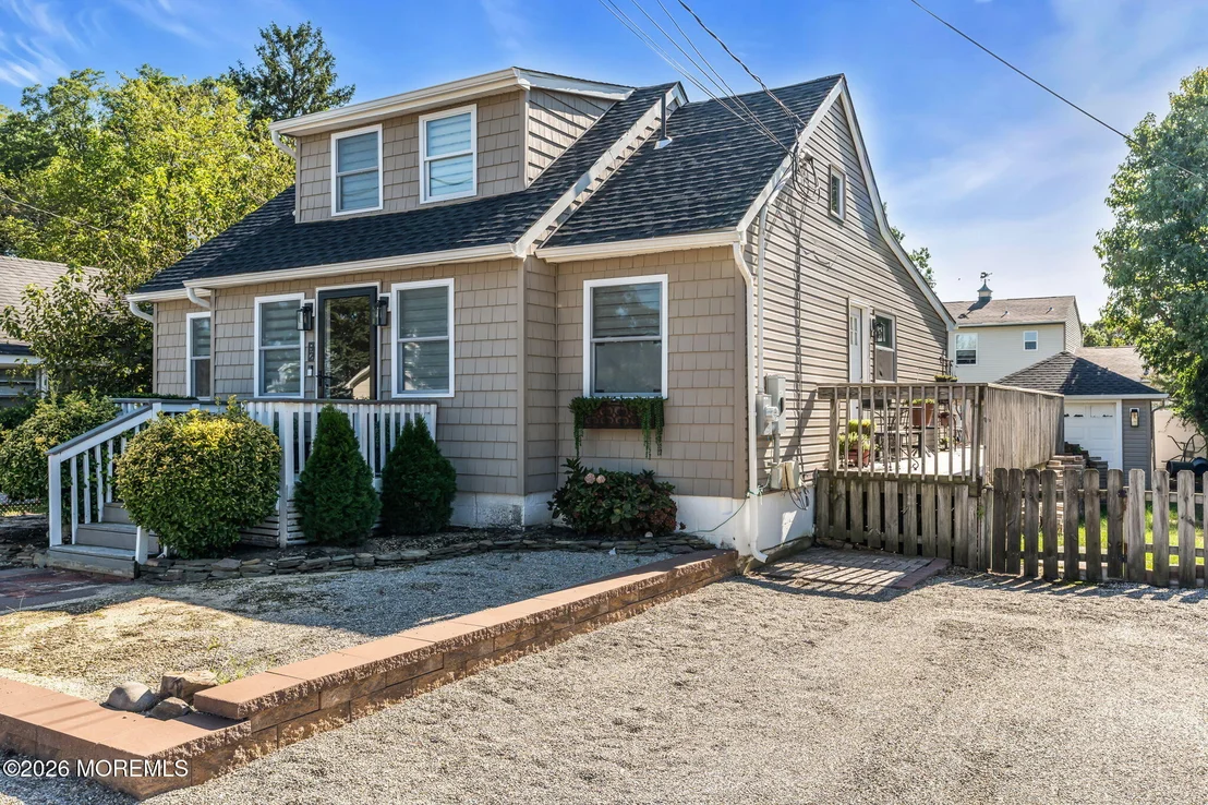 Photo of 92 Pinehurst Road
