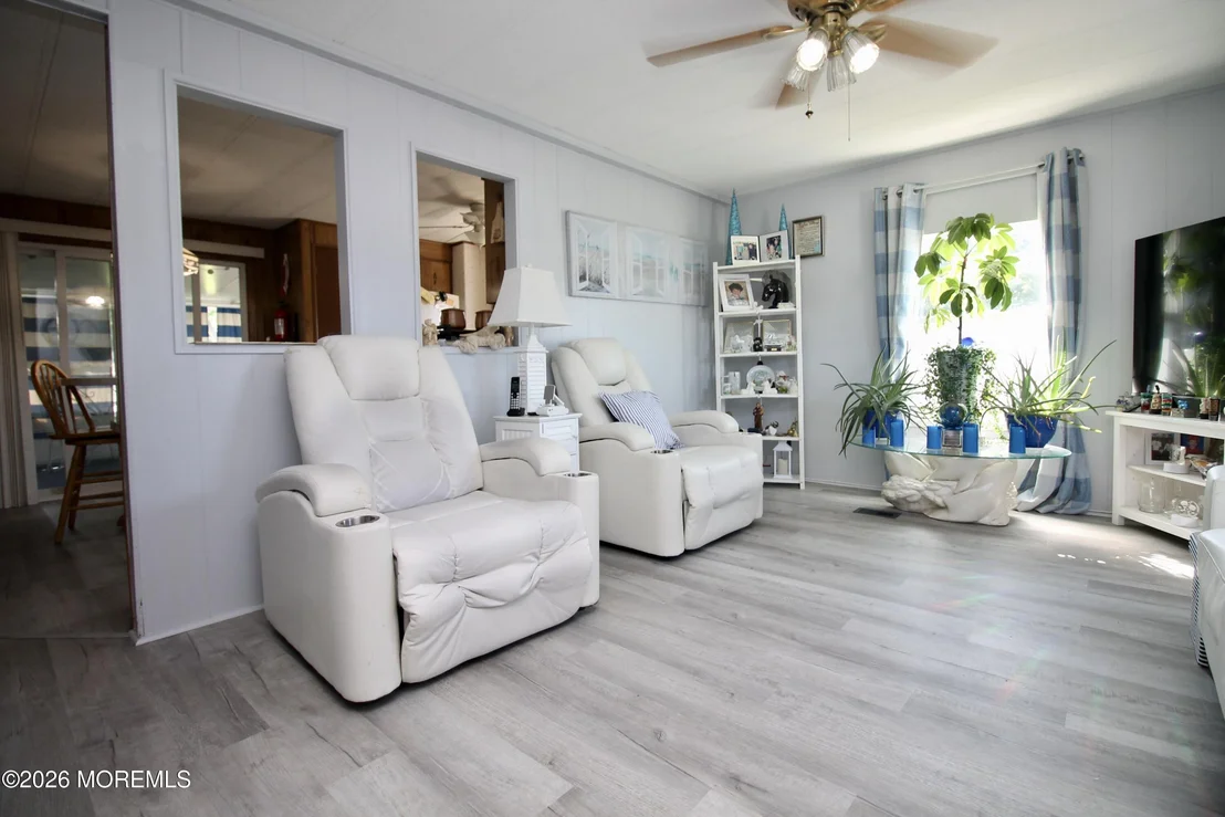 Photo of 643 Dede Drive