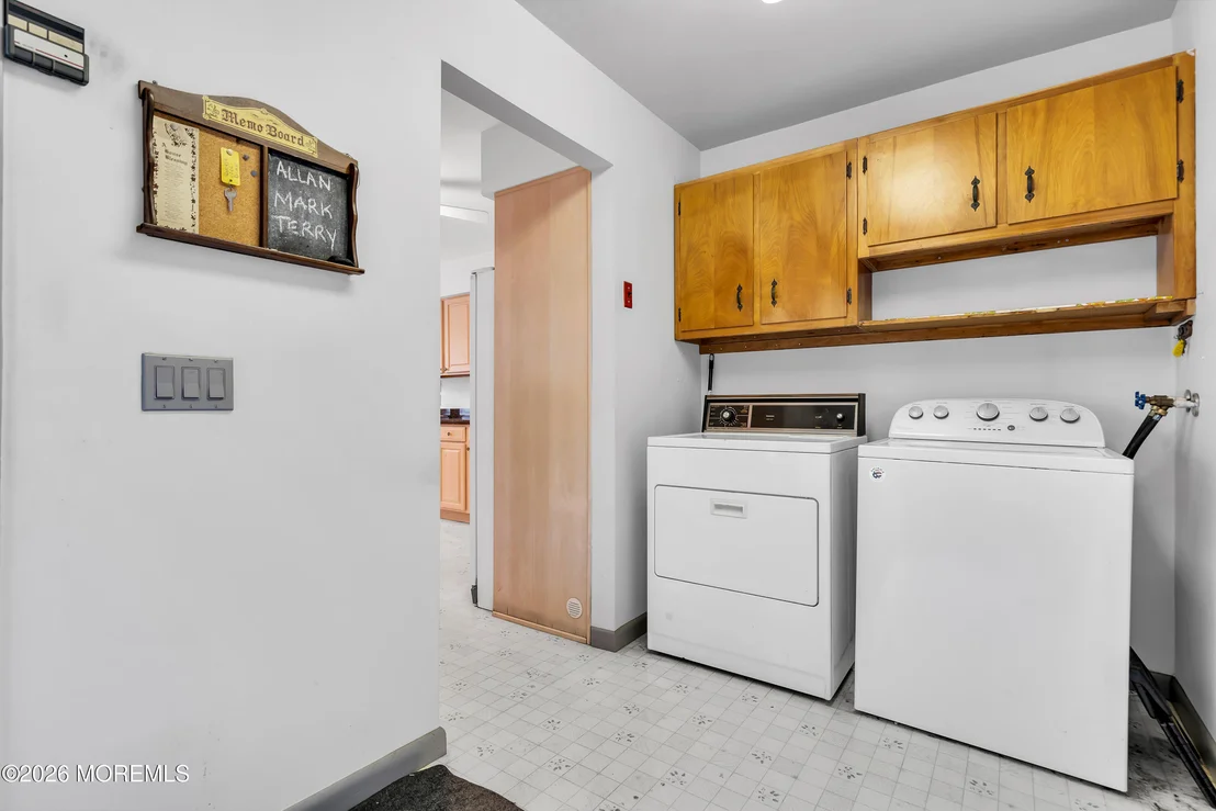 Photo of 416 Macarthur Drive
