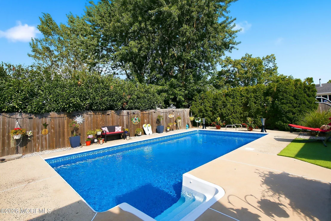 Photo of 213 Lorraine Place