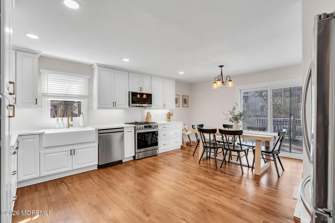 Photo of 701 Barberry Drive
