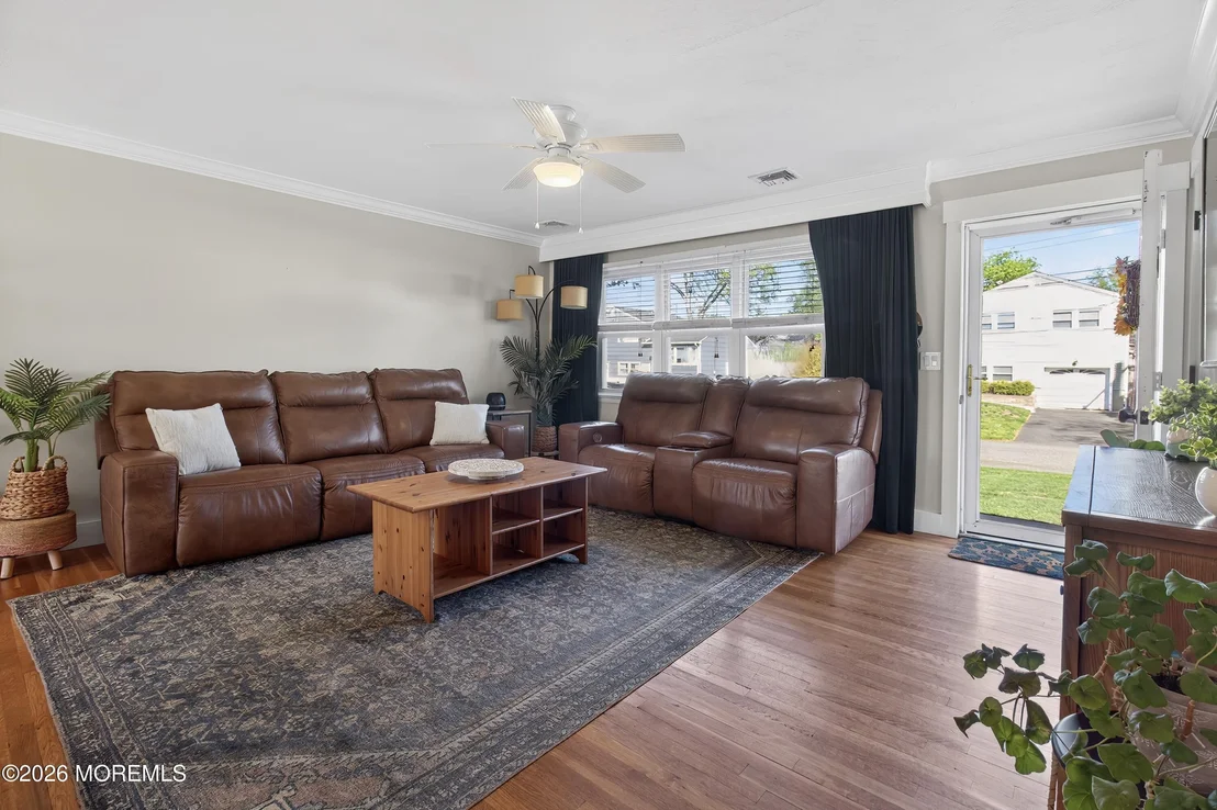 Photo of 105 Cranbury Road