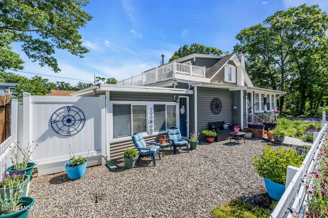 Photo of 442 Mohawk Drive