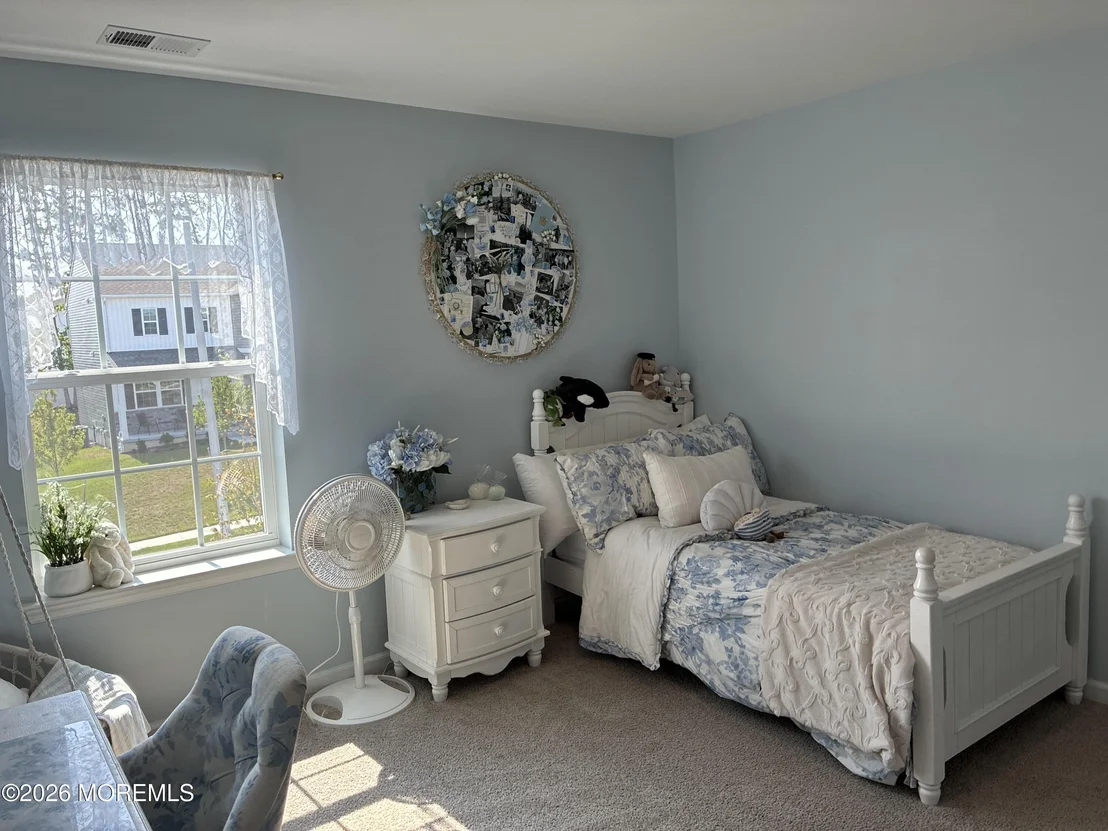 Photo of 2 Minnow Avenue