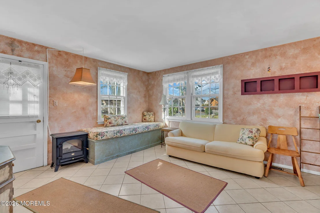 Photo of 488 Mohawk Drive