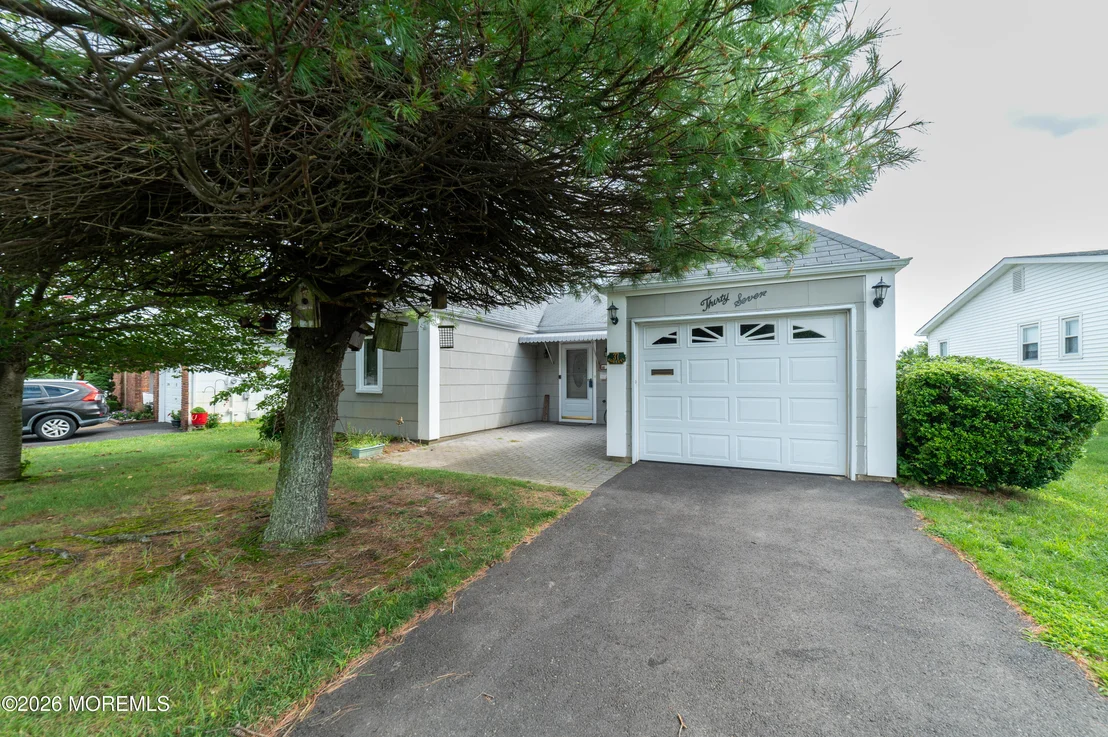 Photo of 37 Watkins Road