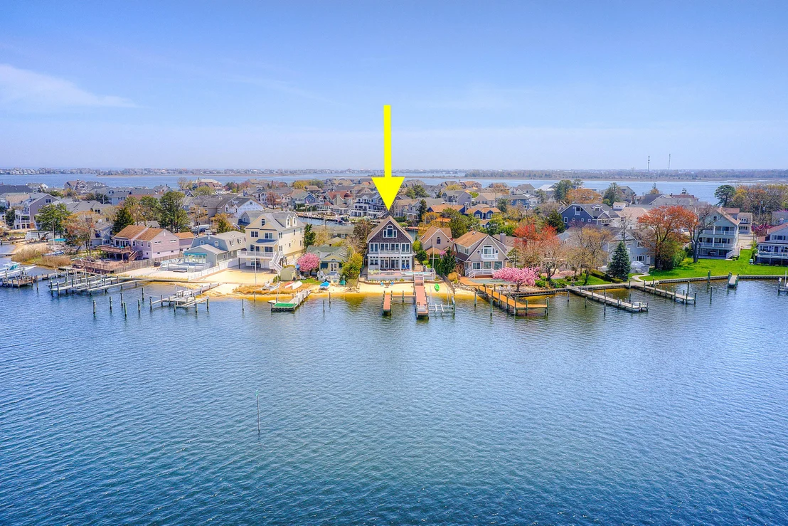 Photo of 770 North Drive