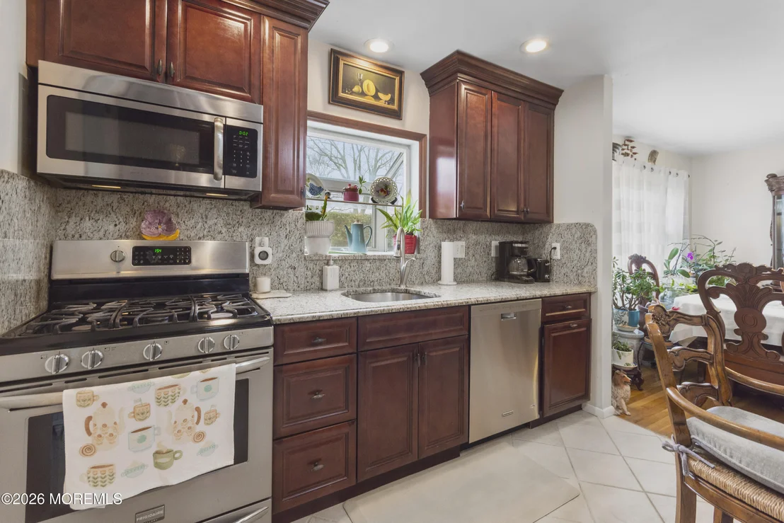 Photo of 416 Midstreams Road