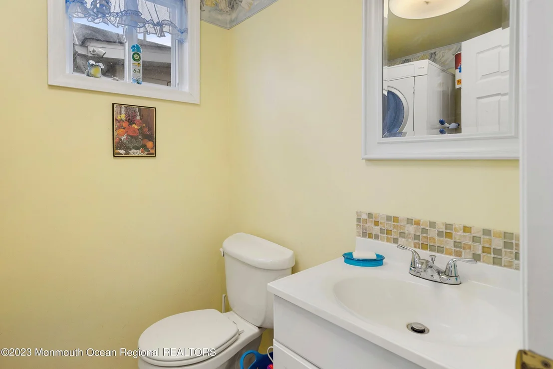 Photo of 57 Pineview Avenue