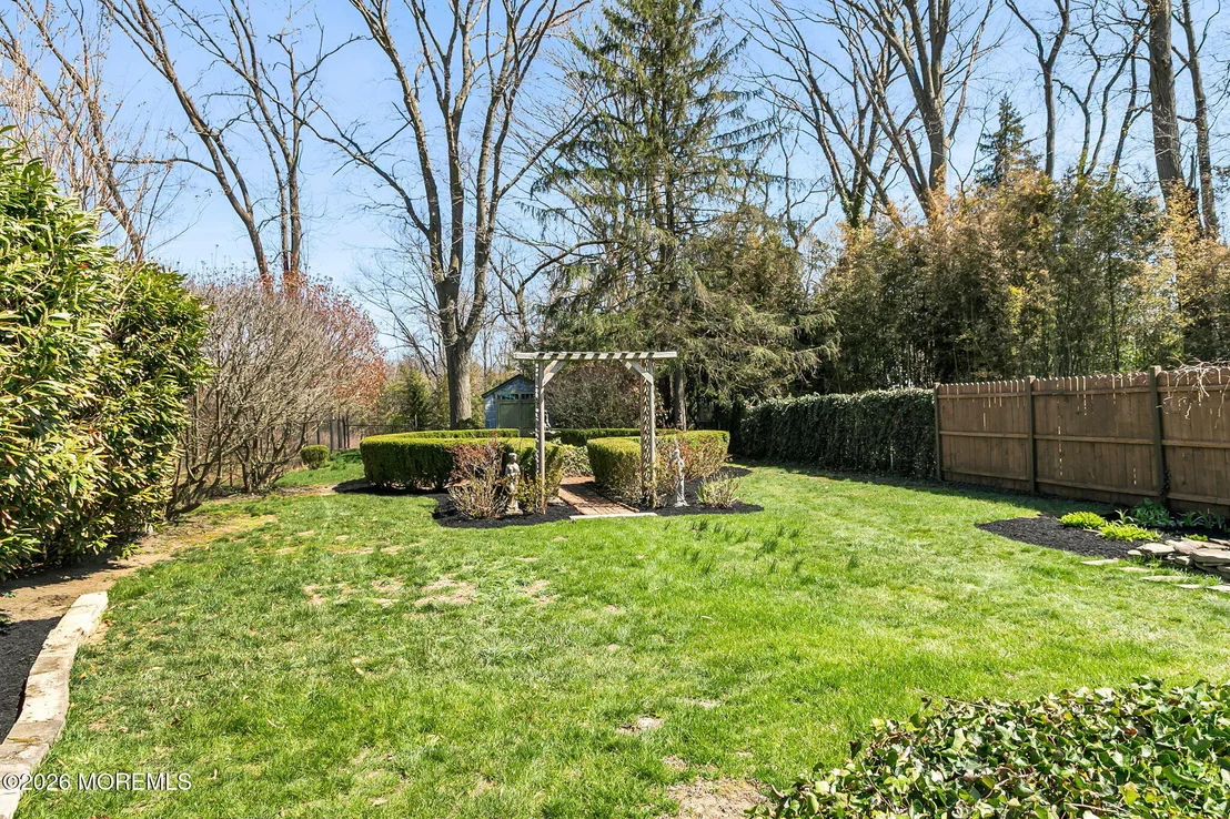 Photo of 204 Pine Place