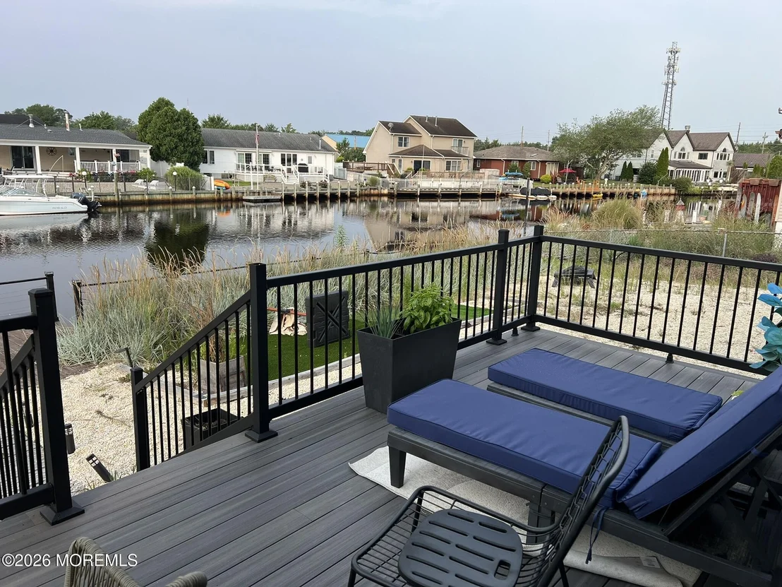 Photo of 15 Parkers Point Boulevard