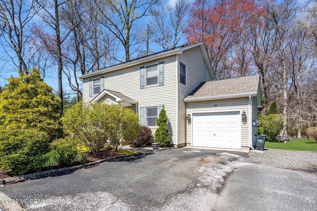 Photo of 90 Bear Brook Road