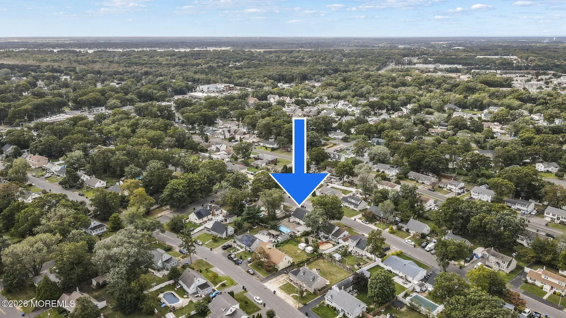 Photo of 105 Roosevelt Drive