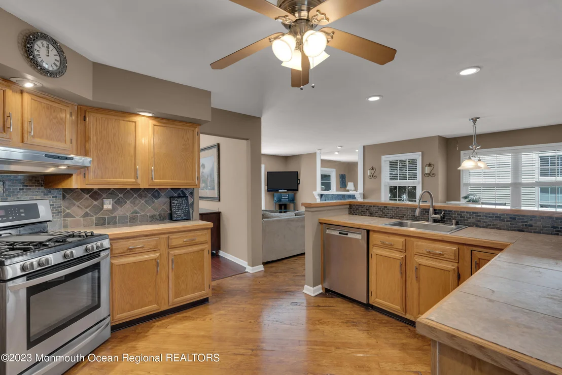 Photo of 7 Spruce Hollow Drive