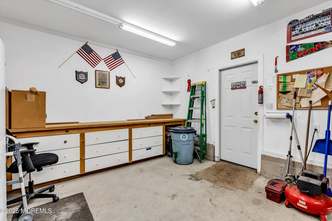 Photo of 2425 Lake Drive