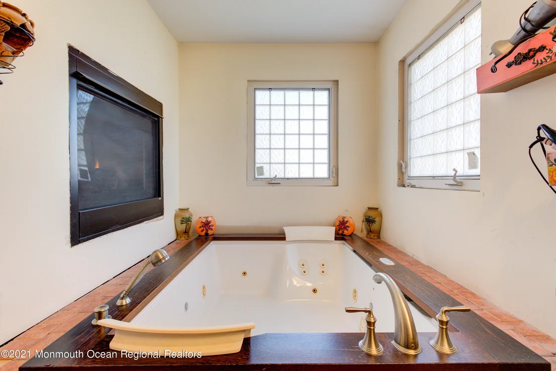 Photo of 1205 Roseld Avenue