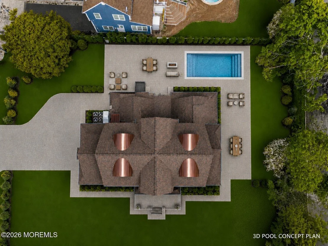 Photo of 907 Riverview Drive