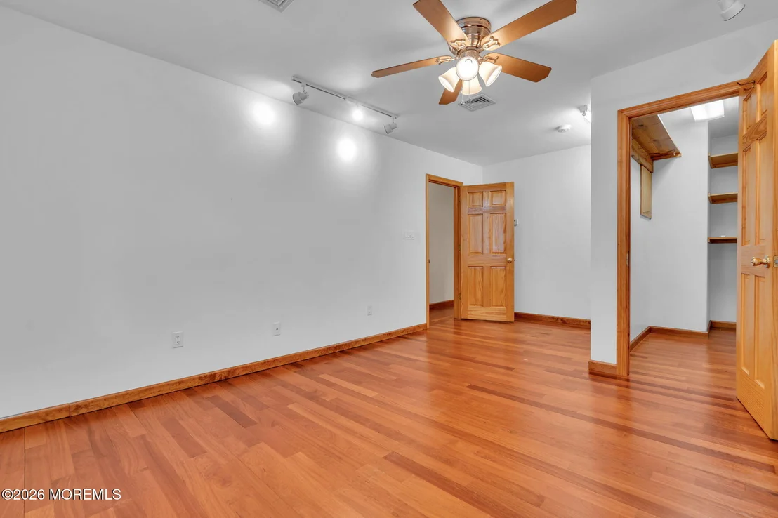 Photo of 20 Sylvan Boulevard