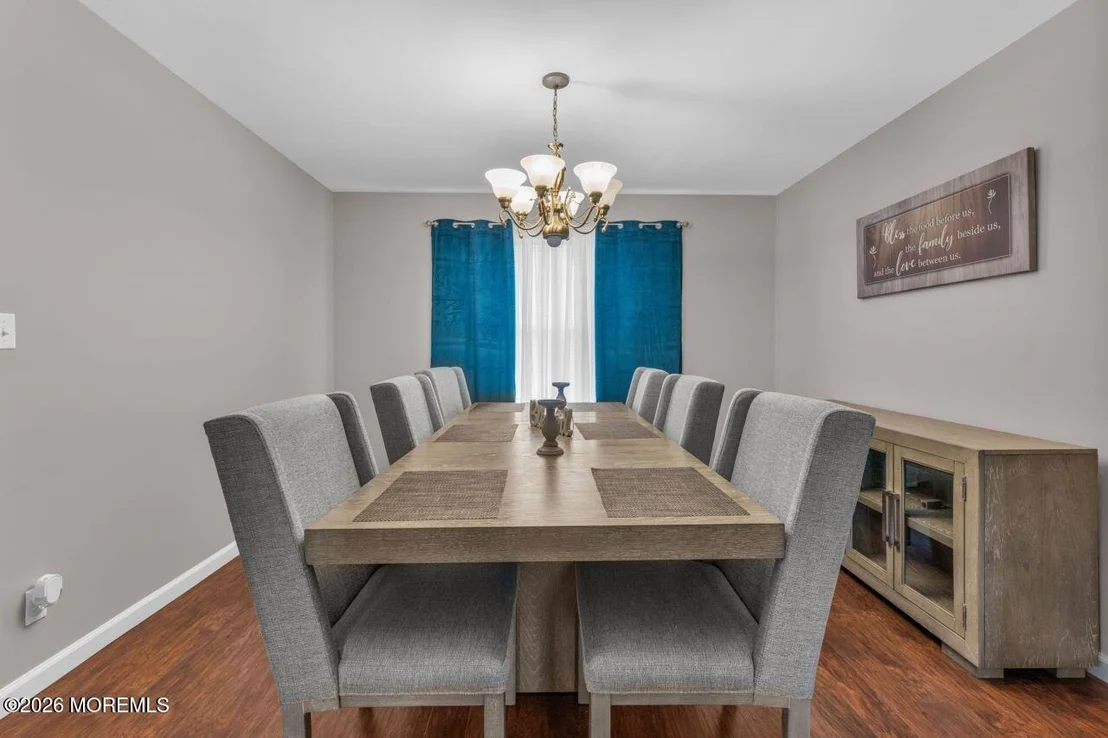 Photo of 146 Pardee Boulevard