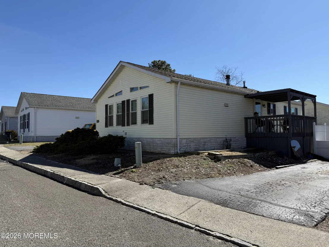 Photo of 85 Seattle Slew Drive