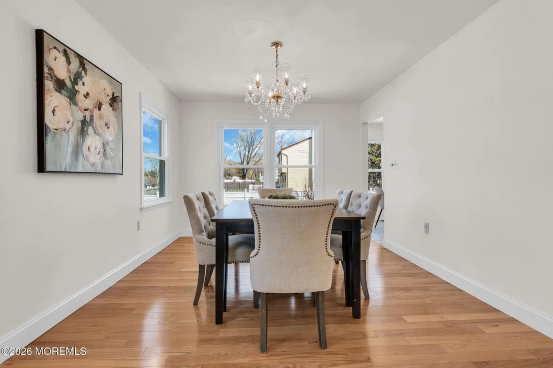 Photo of 522 Woolley Drive