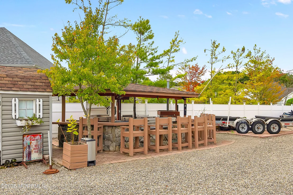 Photo of 741 S River Drive
