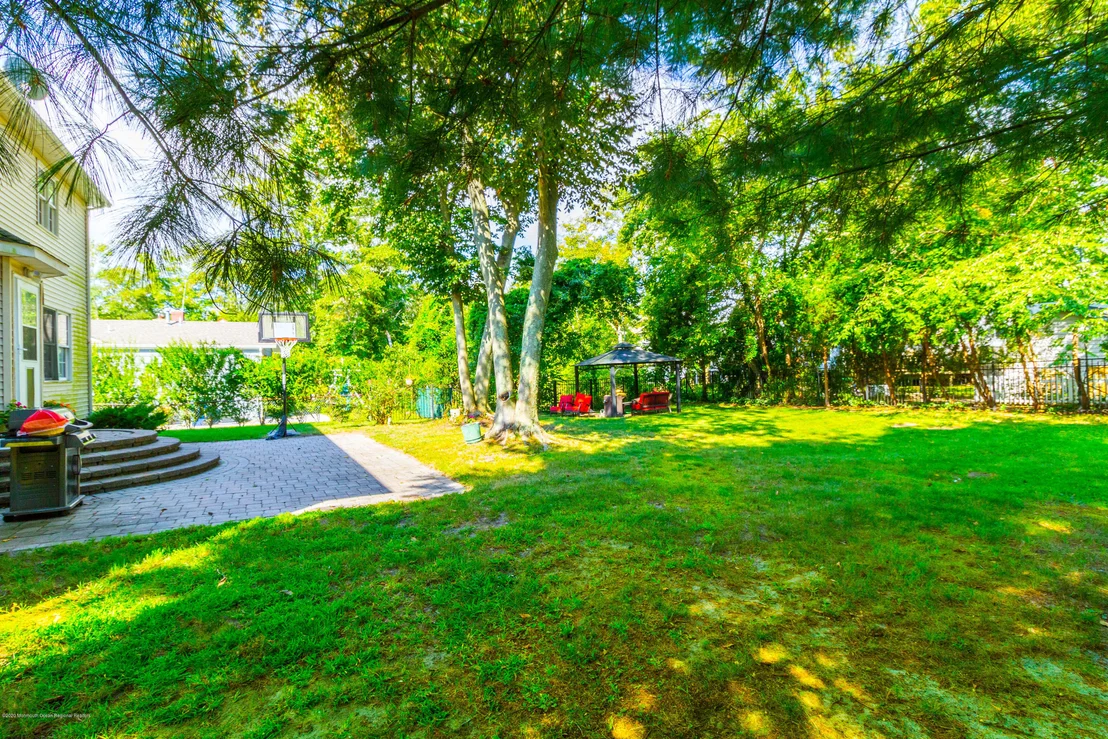 Photo of 403 Brookside Avenue
