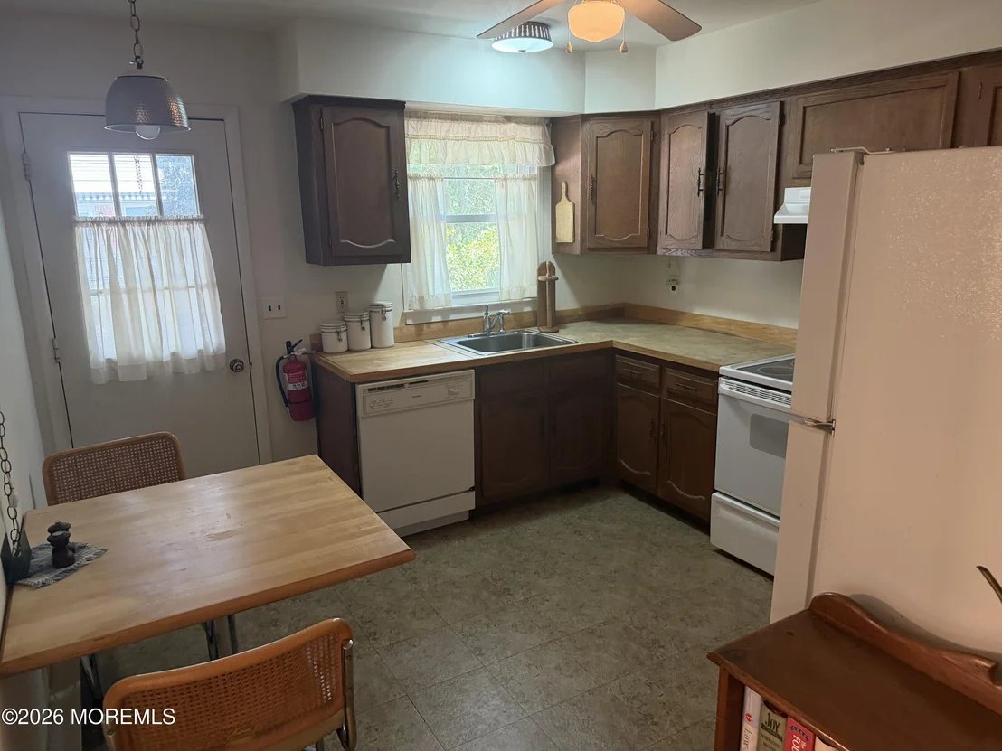 Photo of 174 A Constitution Boulevard