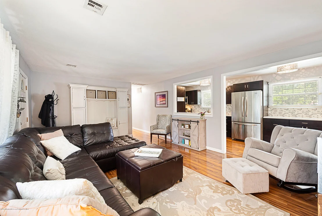 Photo of 612 Midstreams Road