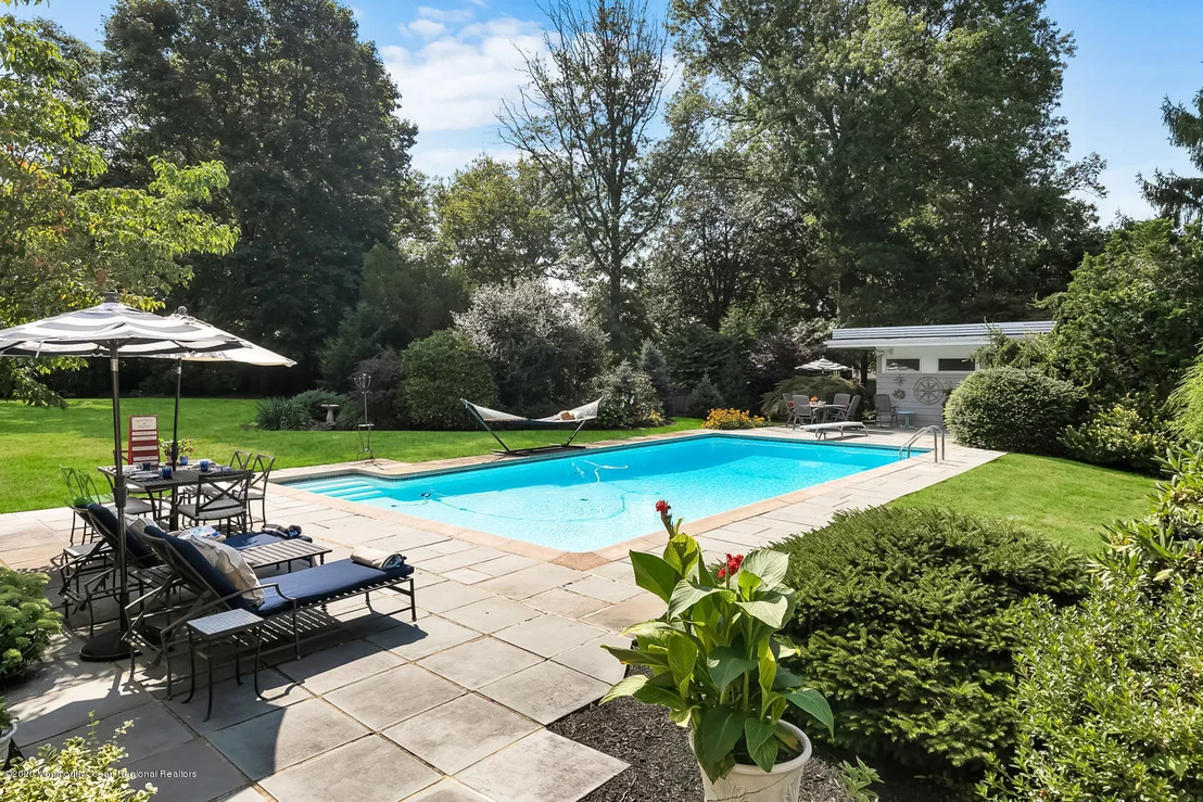 Photo of 548 Ridge Road Road