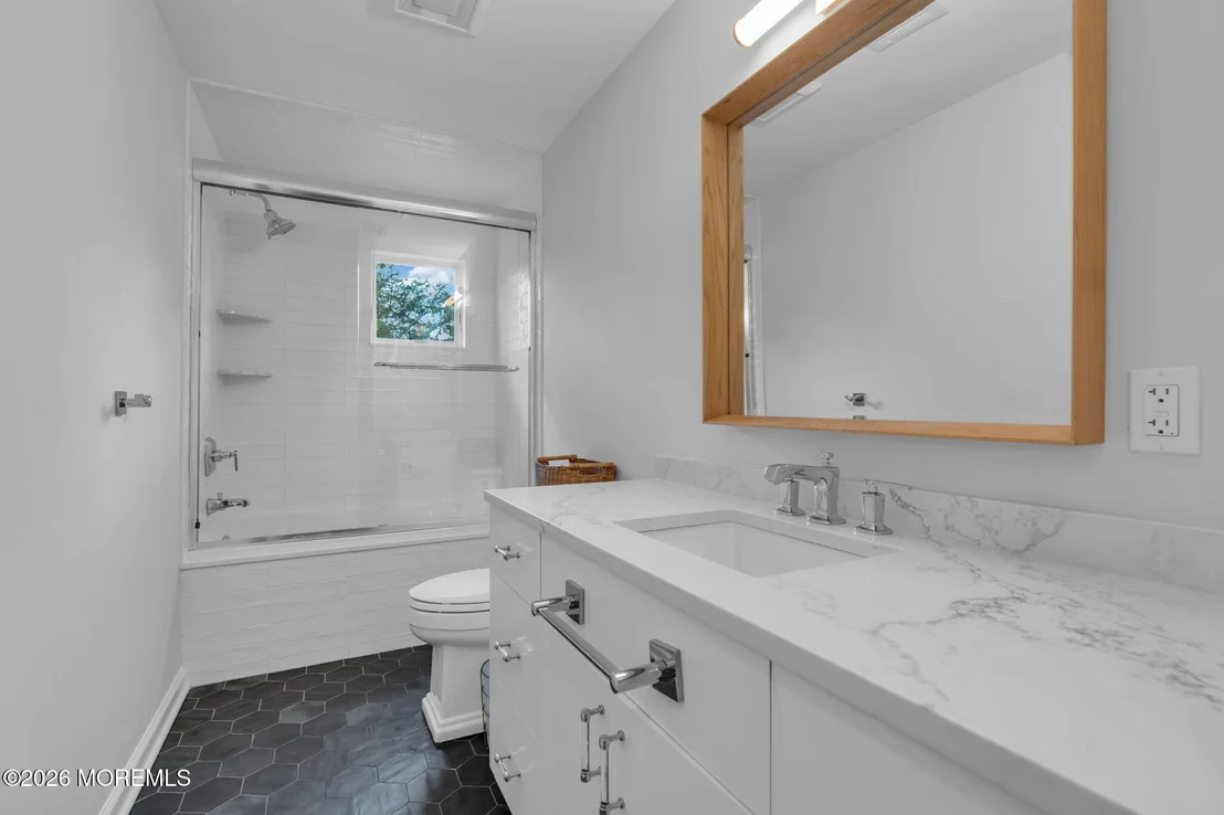 Photo of 22 1st Street