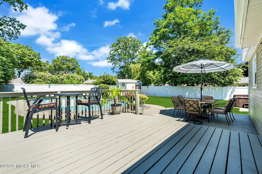Photo of 1126 Overlook Drive