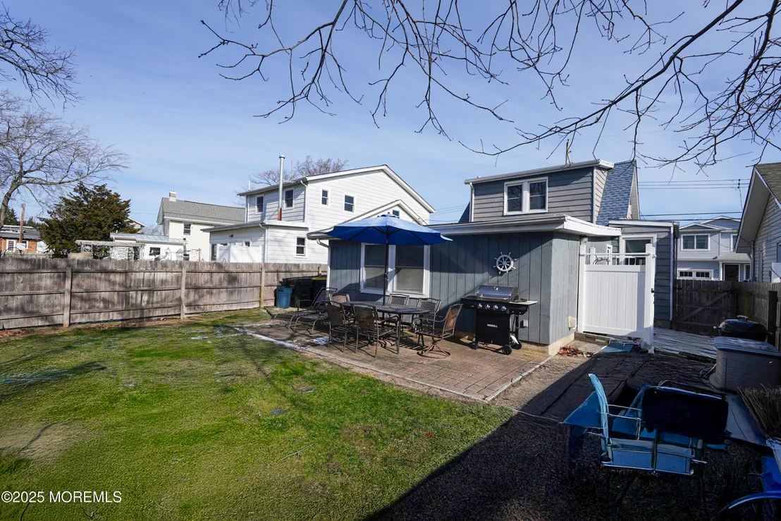 Photo of 1809 Pine Terrace