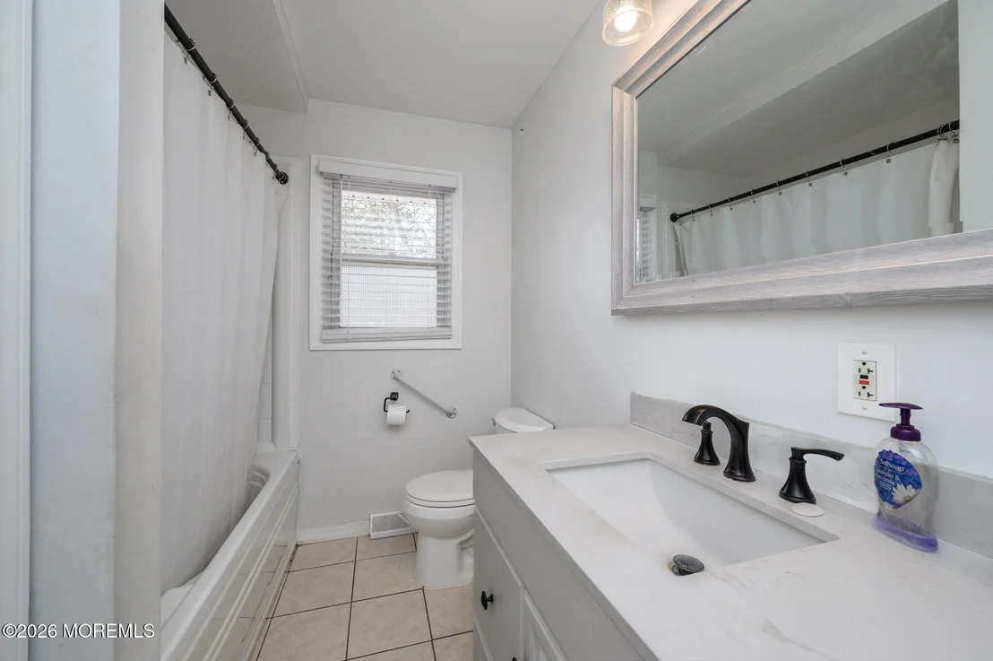 Photo of 384 Cook Road