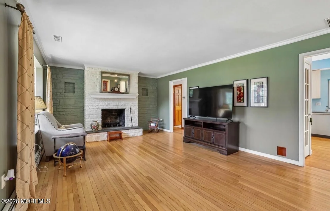 Photo of 275 Ocean Boulevard