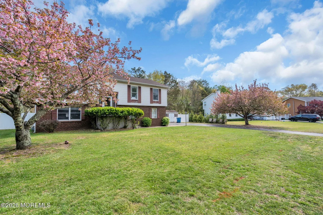 Photo of 69 Hickory Hill Road