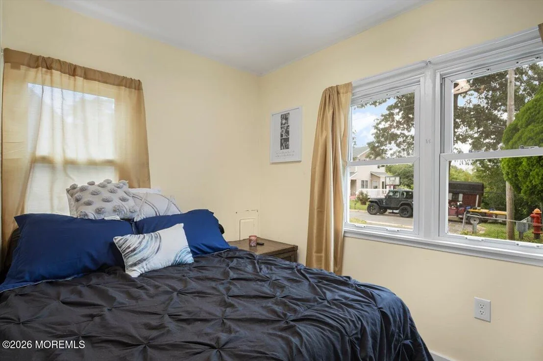 Photo of 471 Beverly Drive