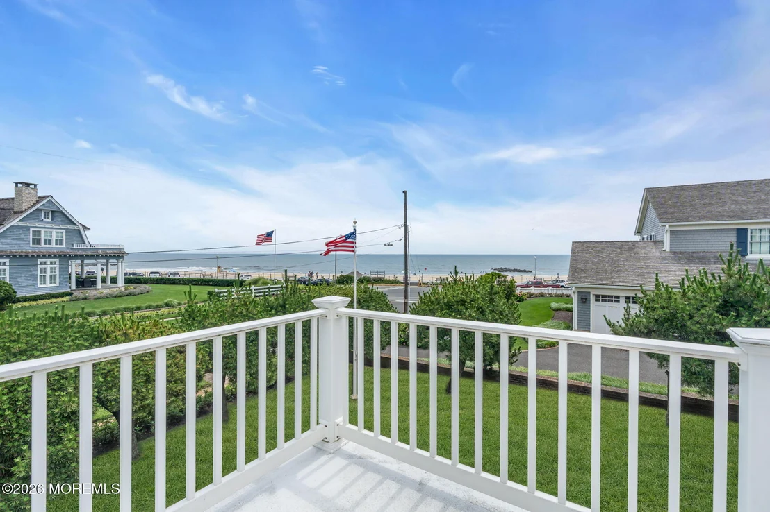 Photo of 5 Howell Avenue