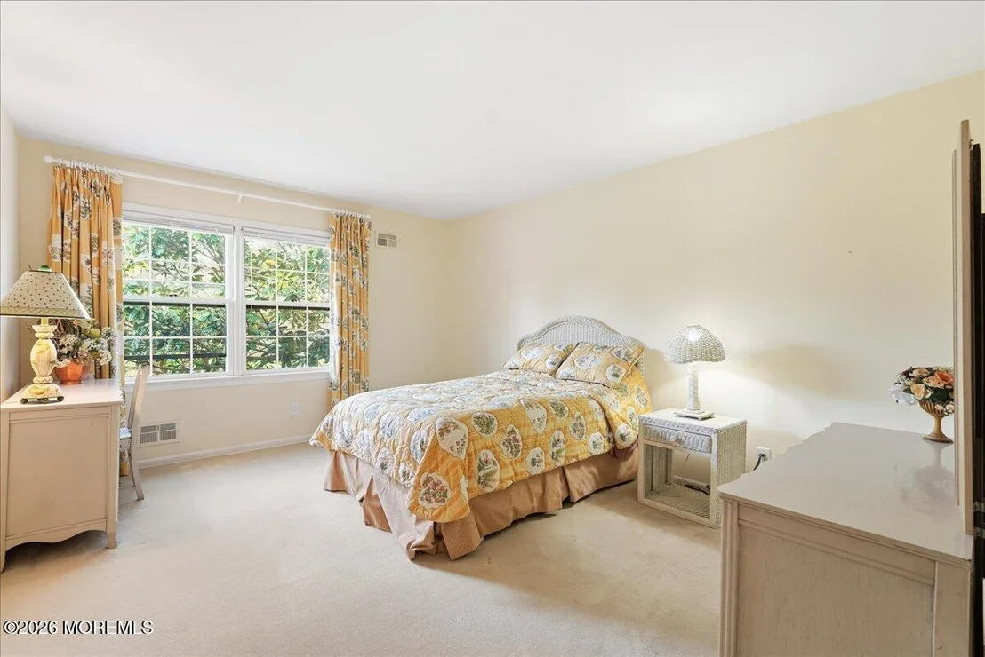 Photo of 11 Woodside Drive