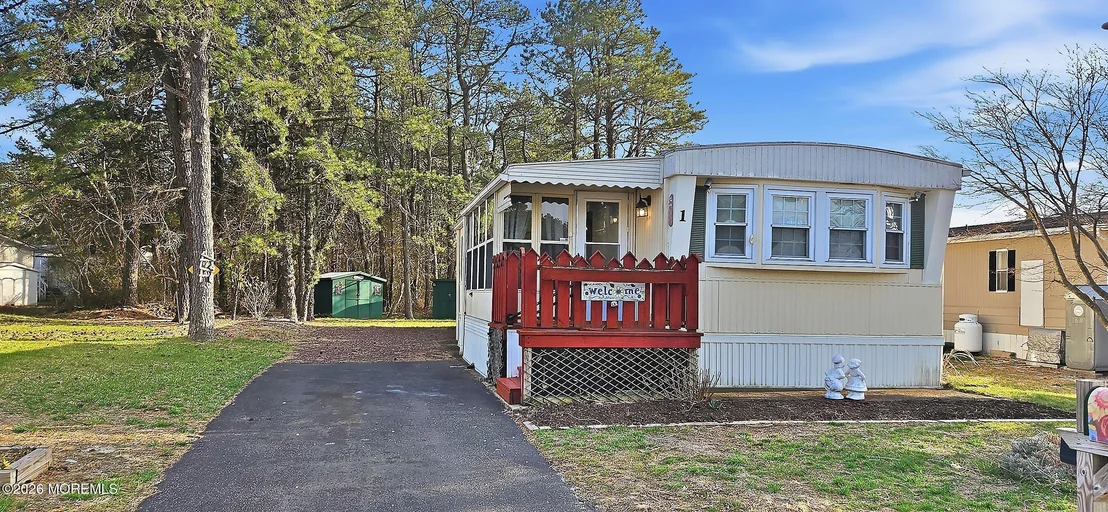 Photo of 1 Eagle Drive